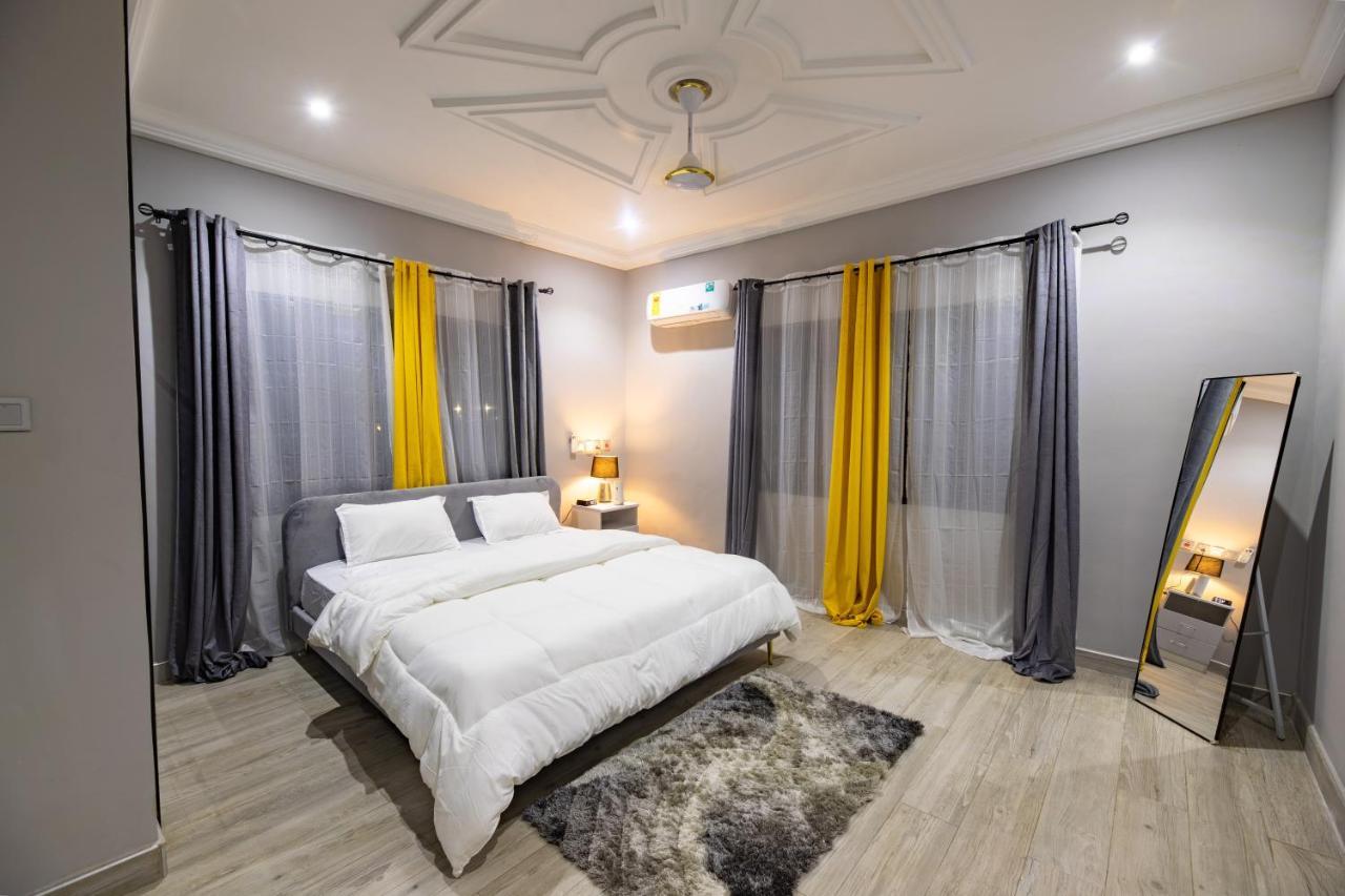 Cloud9 Luxury Apartments Acra Exterior foto