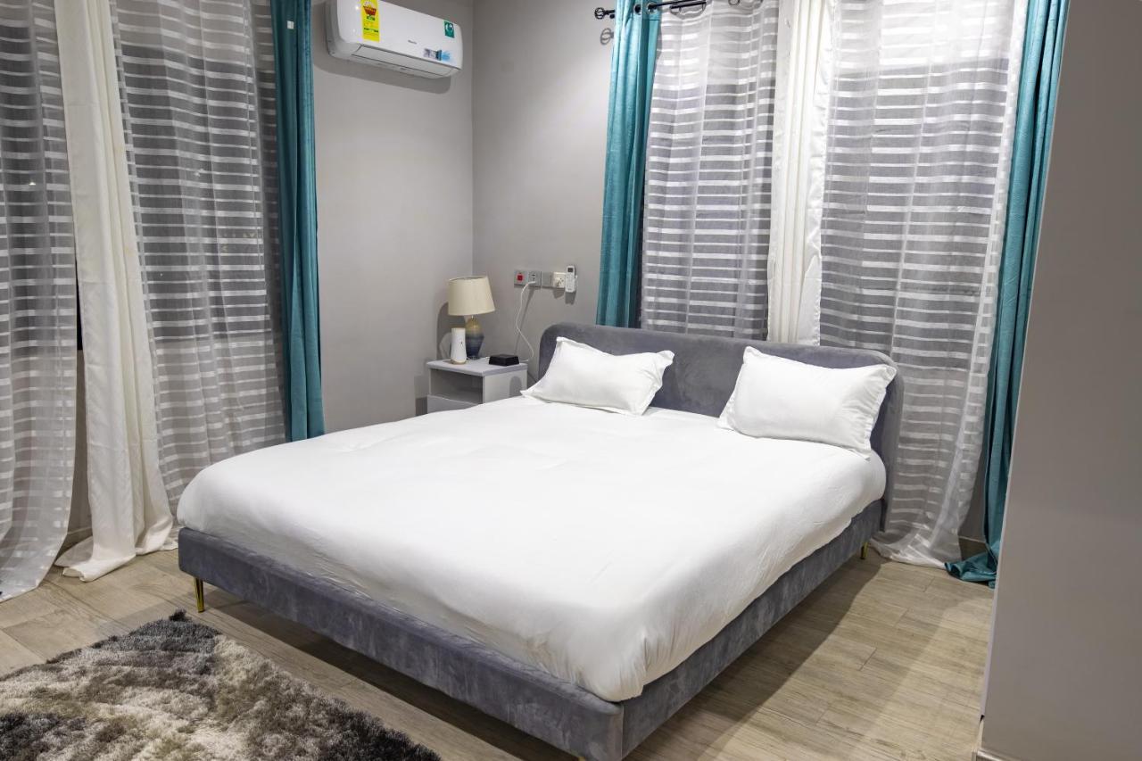 Cloud9 Luxury Apartments Acra Exterior foto
