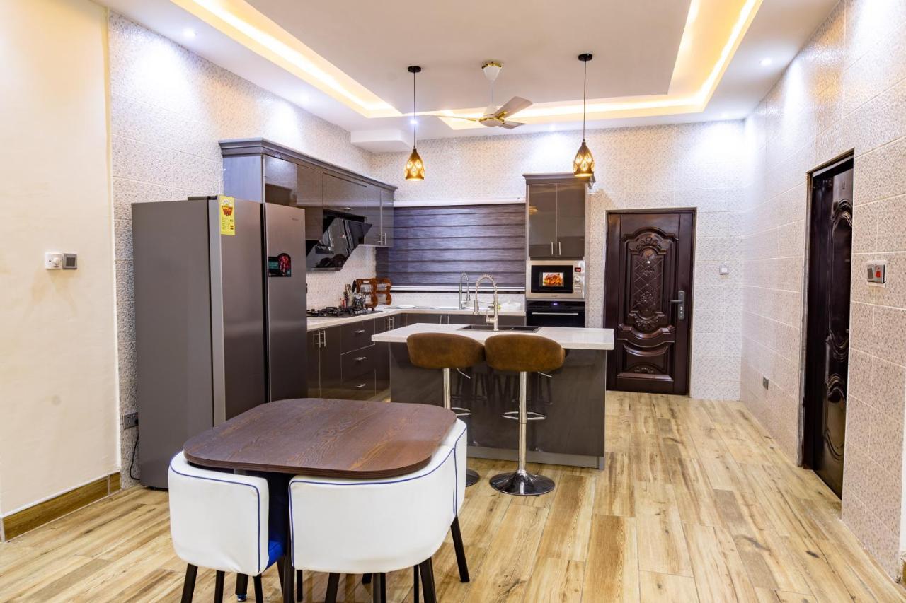 Cloud9 Luxury Apartments Acra Exterior foto