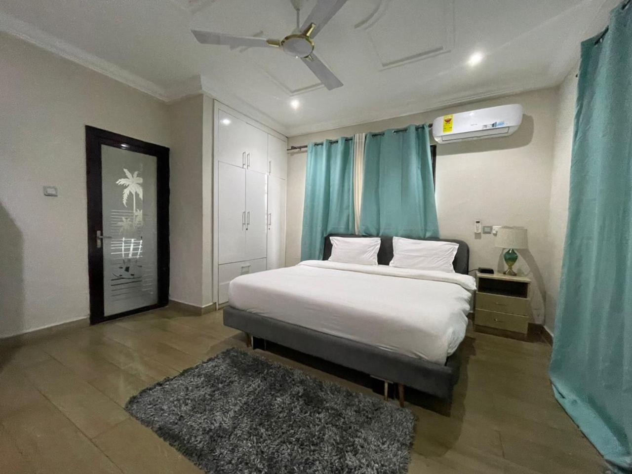 Cloud9 Luxury Apartments Acra Exterior foto